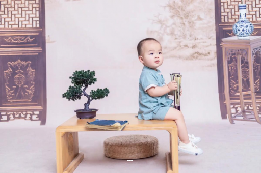 高平宝宝几个月可以笑出声