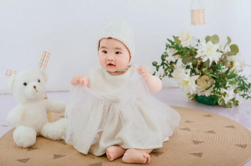 高平宝宝几个月抬头