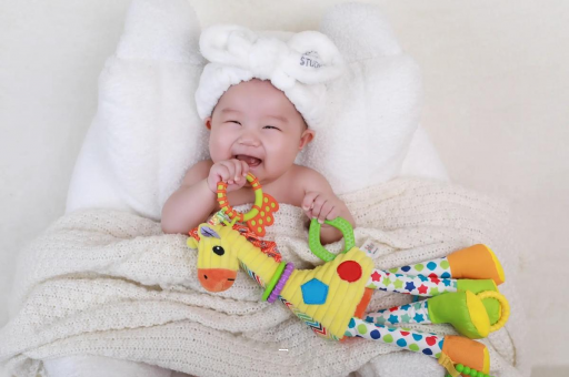 高平宝宝为什么会吐奶 高平宝宝为什么会吐奶